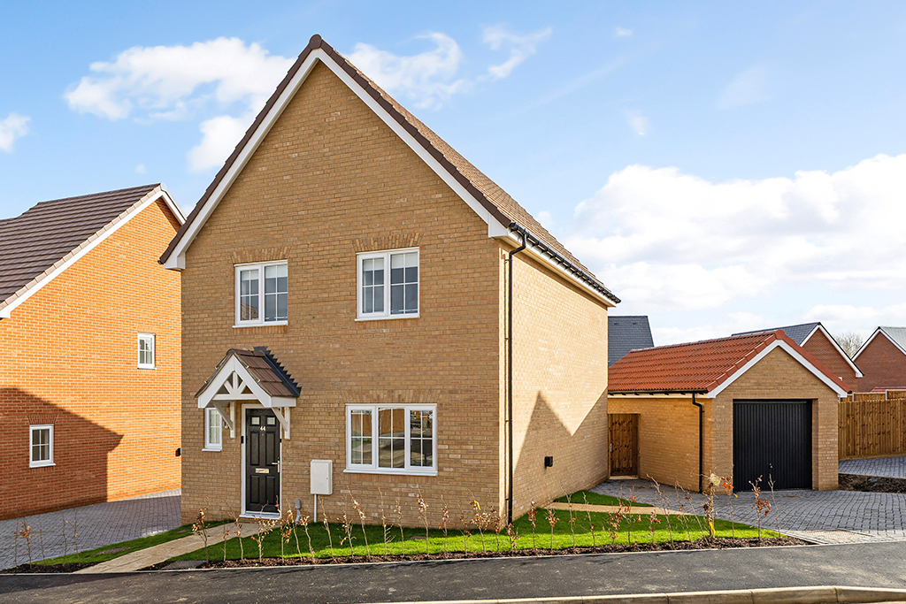 Main image of property: Leaf Living at Cavendish View, Thurston IP31, ip31