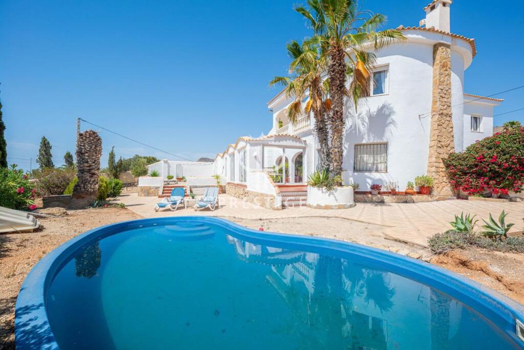 Main image of property: Valencia, Alicante, El Campello