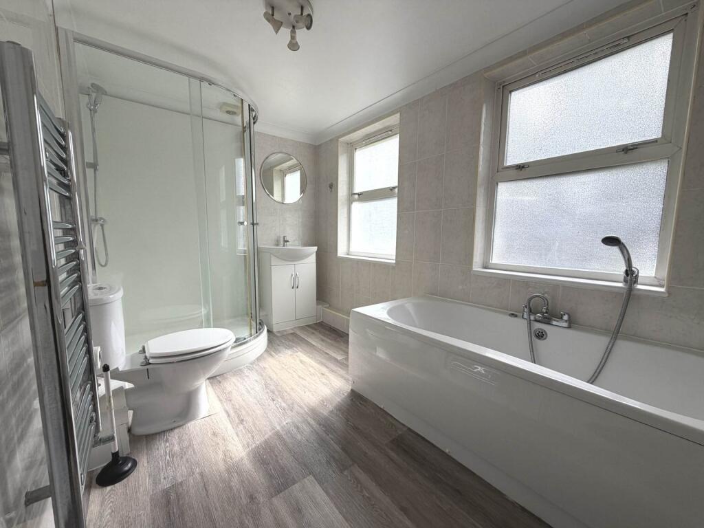 Apartment in Bournemouth - More