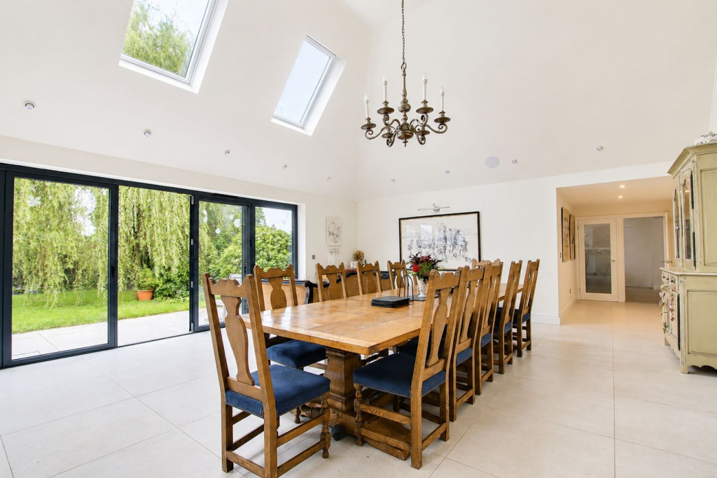 House in Southampton - View 4