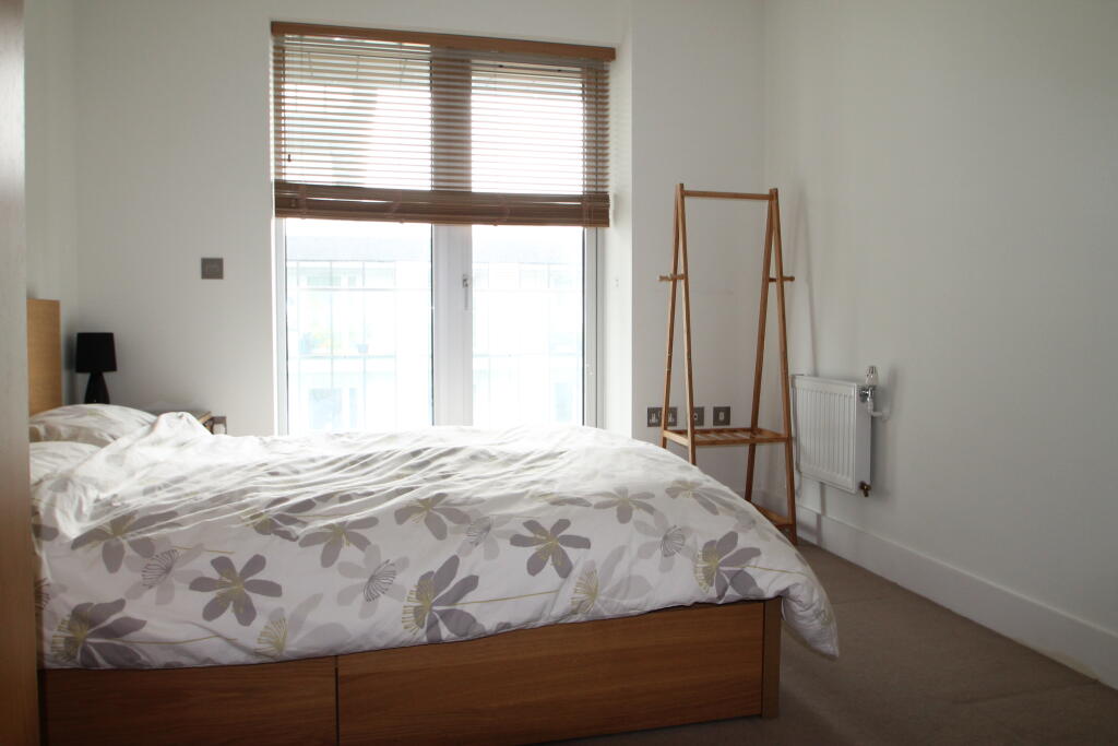 Apartment in London - More