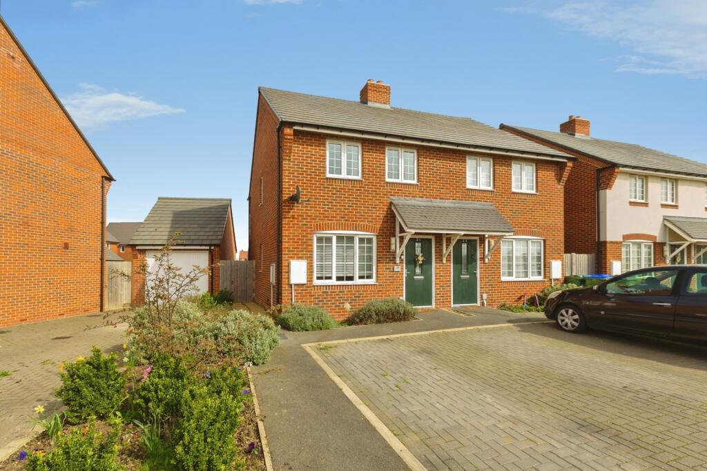 Main image of property: Brewery Lane, Broughton, Aylesbury, Buckinghamshire, HP22