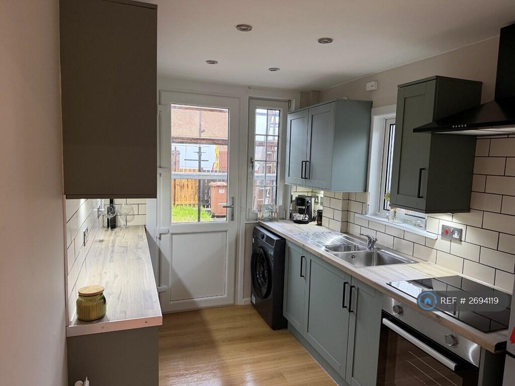 House in Kilmarnock - View 2