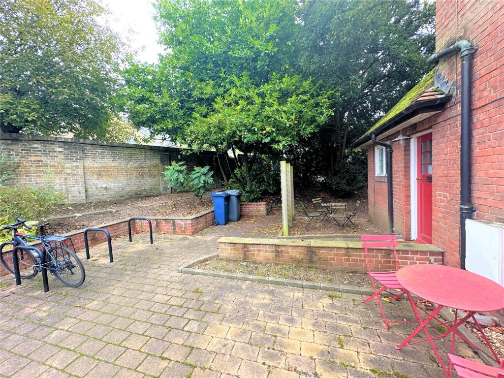 Property photo 9