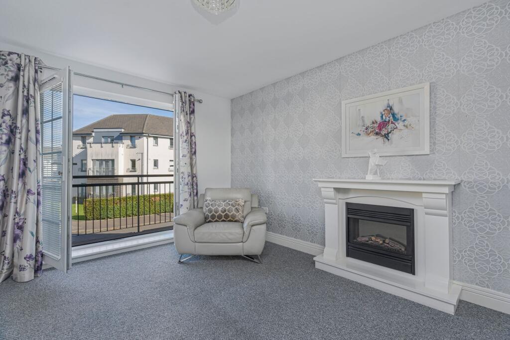 Apartment in Falkirk - View 3