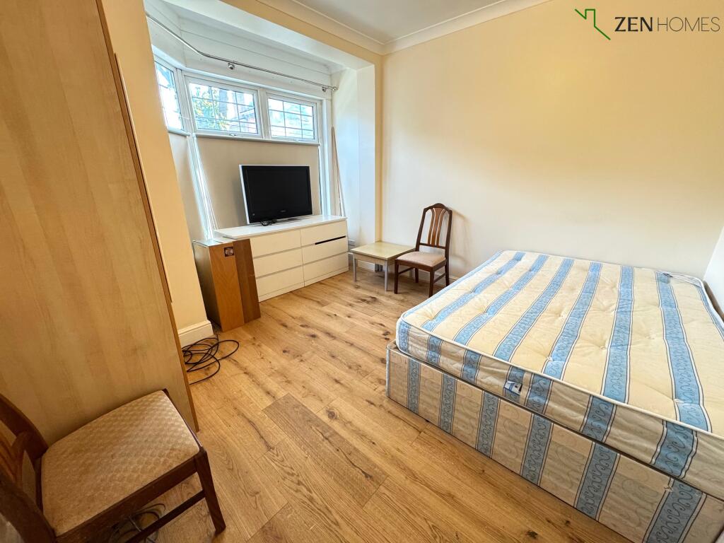 Main image of property: Russell Avenue, London