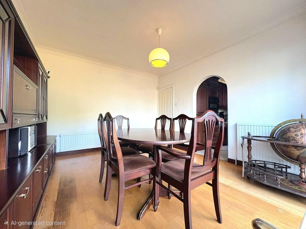House in London, Queensbury, Kenton - More