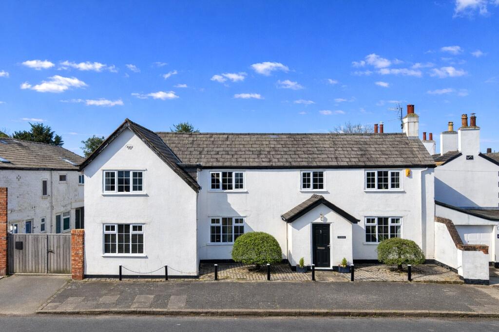 Main image of property: Forest Road, Meols, Wirral, Merseyside, CH47