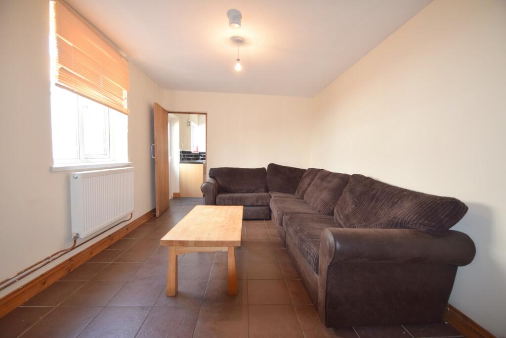 House in Cardiff - View 2
