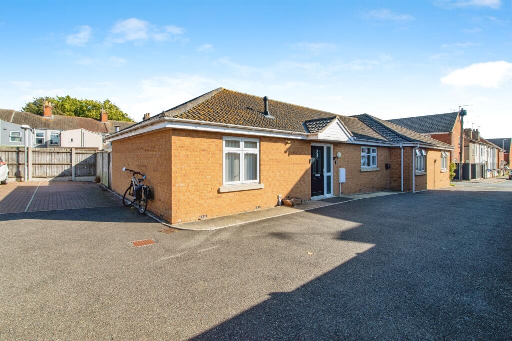 Main image of property: Till Road, Lowestoft