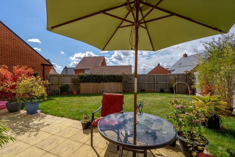 Ireland Close, Westhampnett, Chichester photo 4