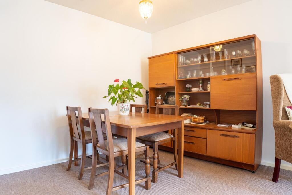 Coed Arian, Whitchurch, Cardiff photo 4