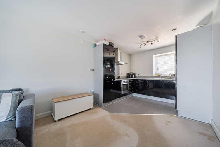 Apartment in Northampton, St Crispin's, Upton - View 4