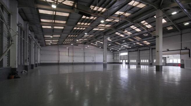 Gateway 25 internal warehouse 2.JPG