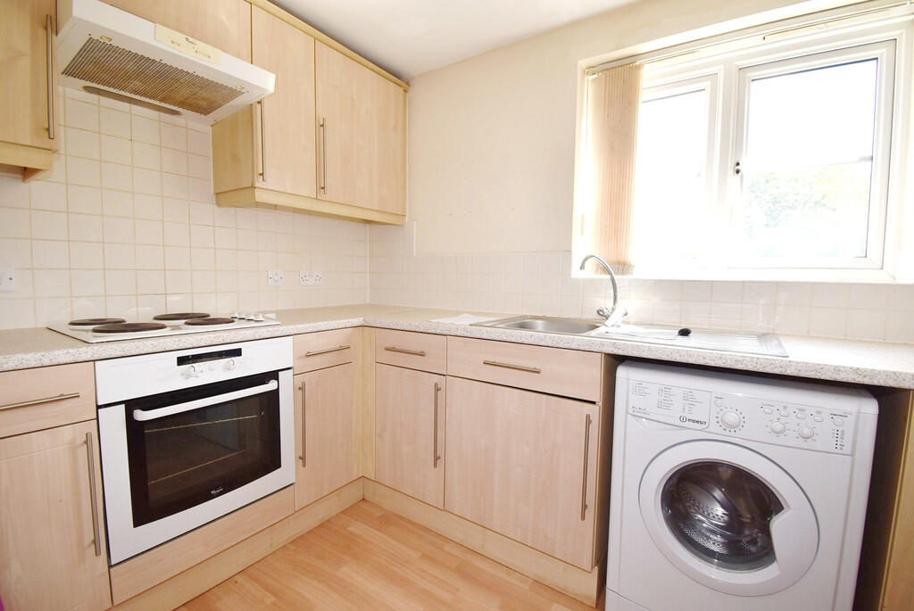 Apartment in Coventry, West Midlands - More