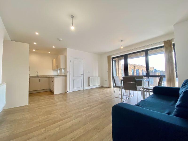 Apartment in London - View 2