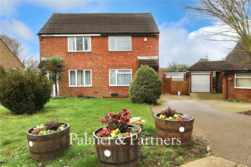 2-bed semi-detached on Acorn Close, Ipswich, Suffolk, IP2, £230,000