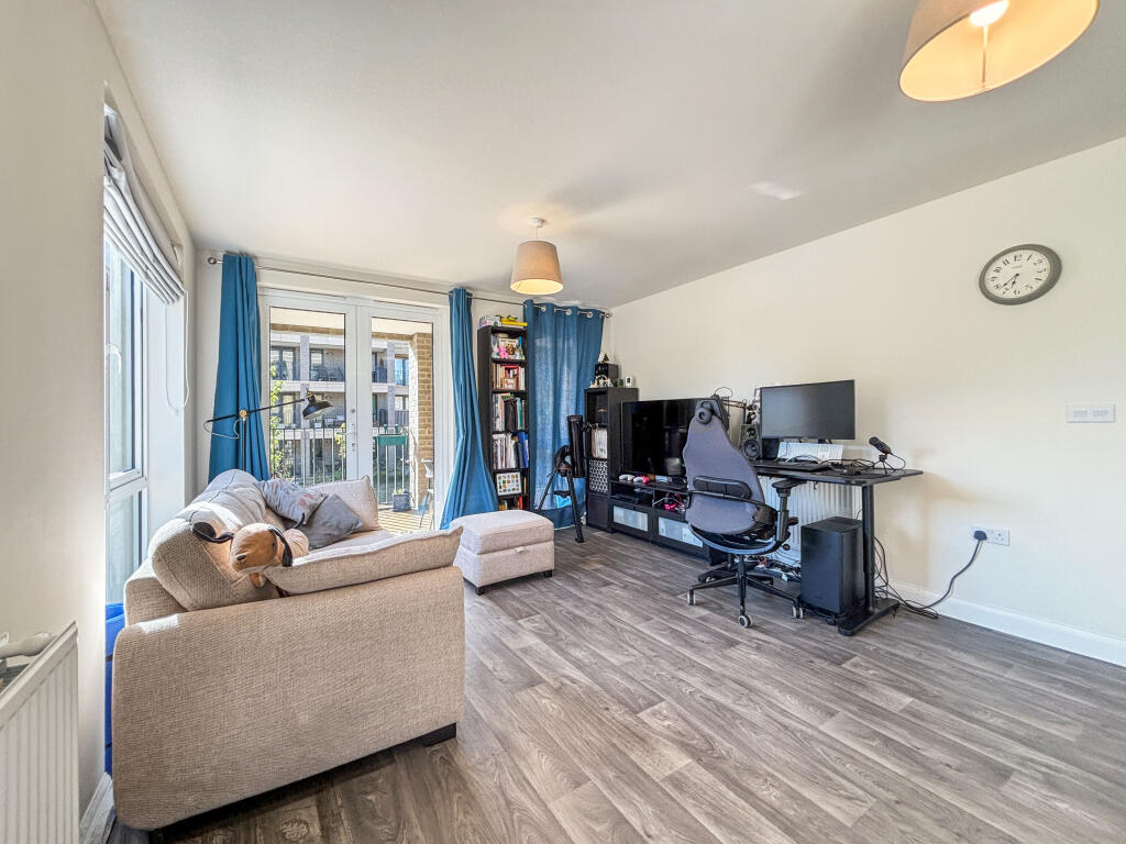 Apartment in South Cambridgeshire, South Trumpington - View 4