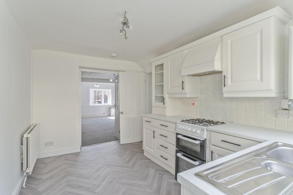 House in Nantyffyllon, Maesteg - More