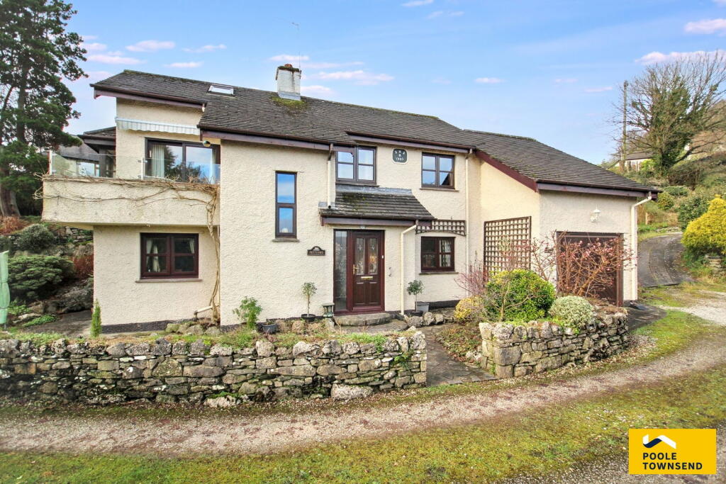 Main image of property: Pettitoes, Cragg Drive, Grange over Sands