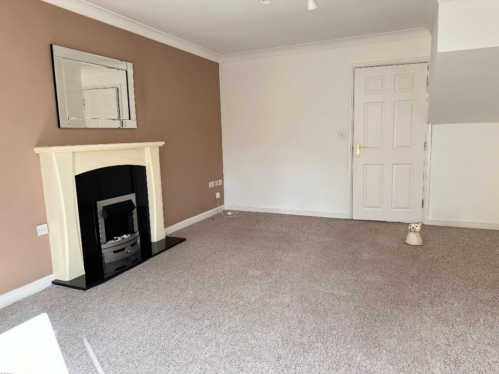 House in Sheffield - View 4