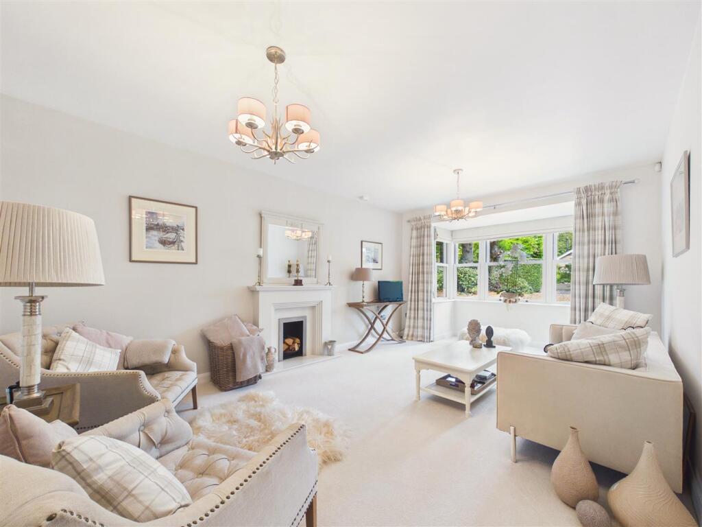 House in Hessle, South Field, East Riding of Yorkshire - View 5