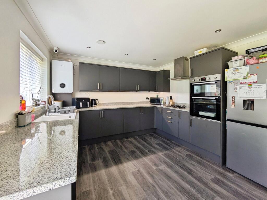 House in Camborne, Hidderley Park, Tuckingmill - View 2