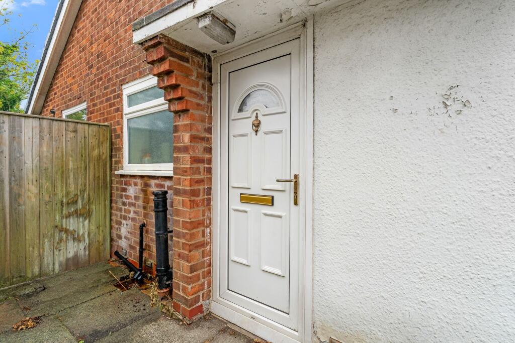 House in Bolton, Greater Manchester - View 2