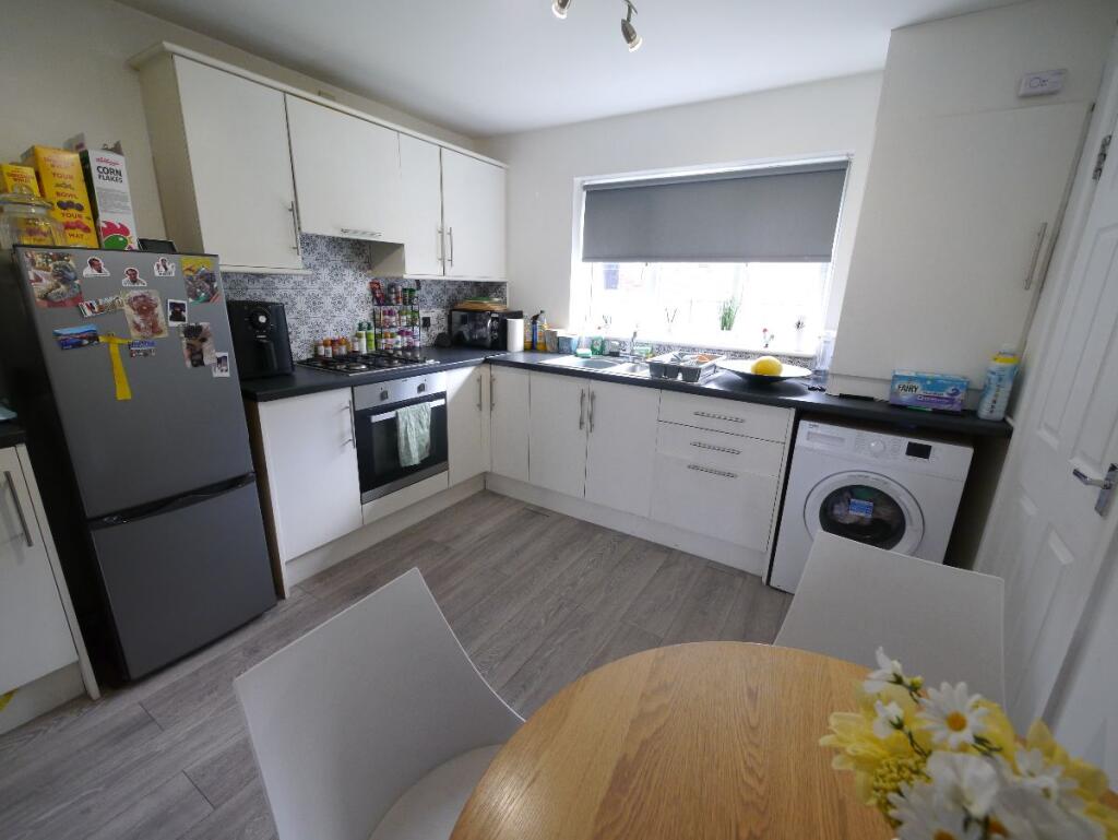 House in Newcastle upon Tyne - More