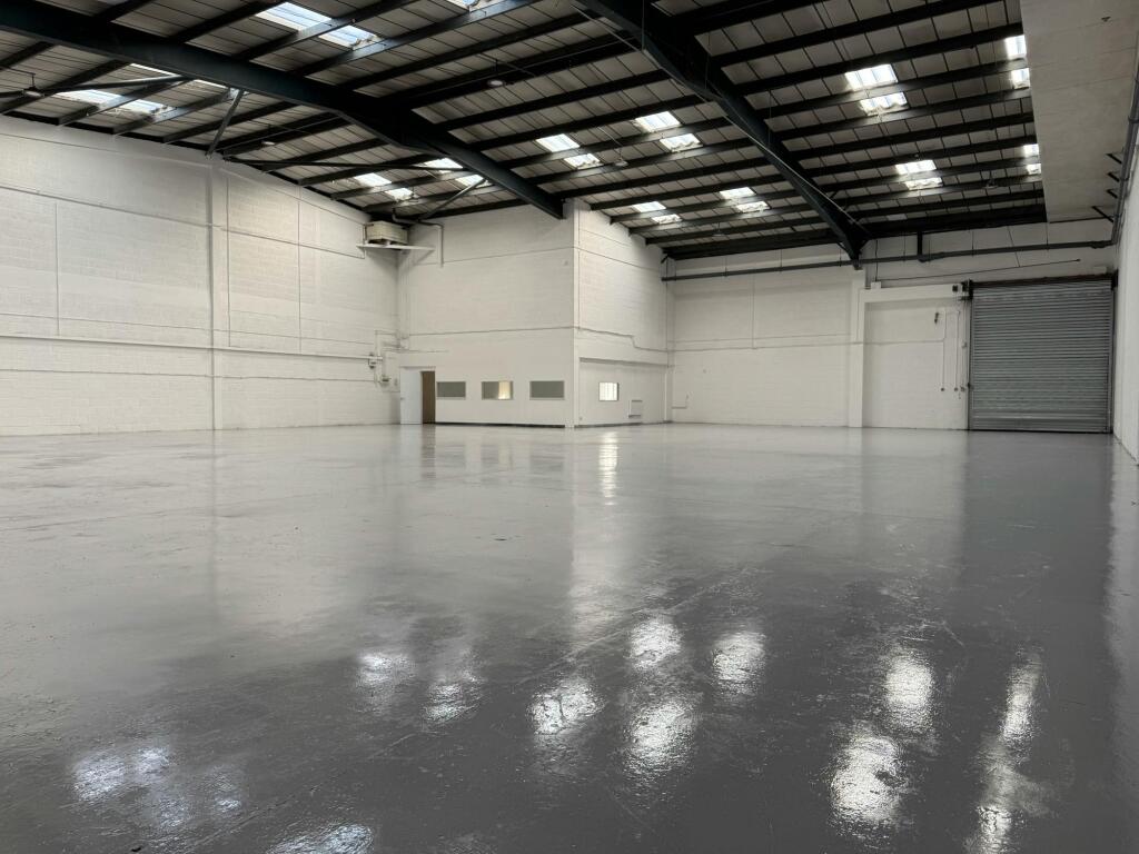 Indicative internal photo (Unit 6)