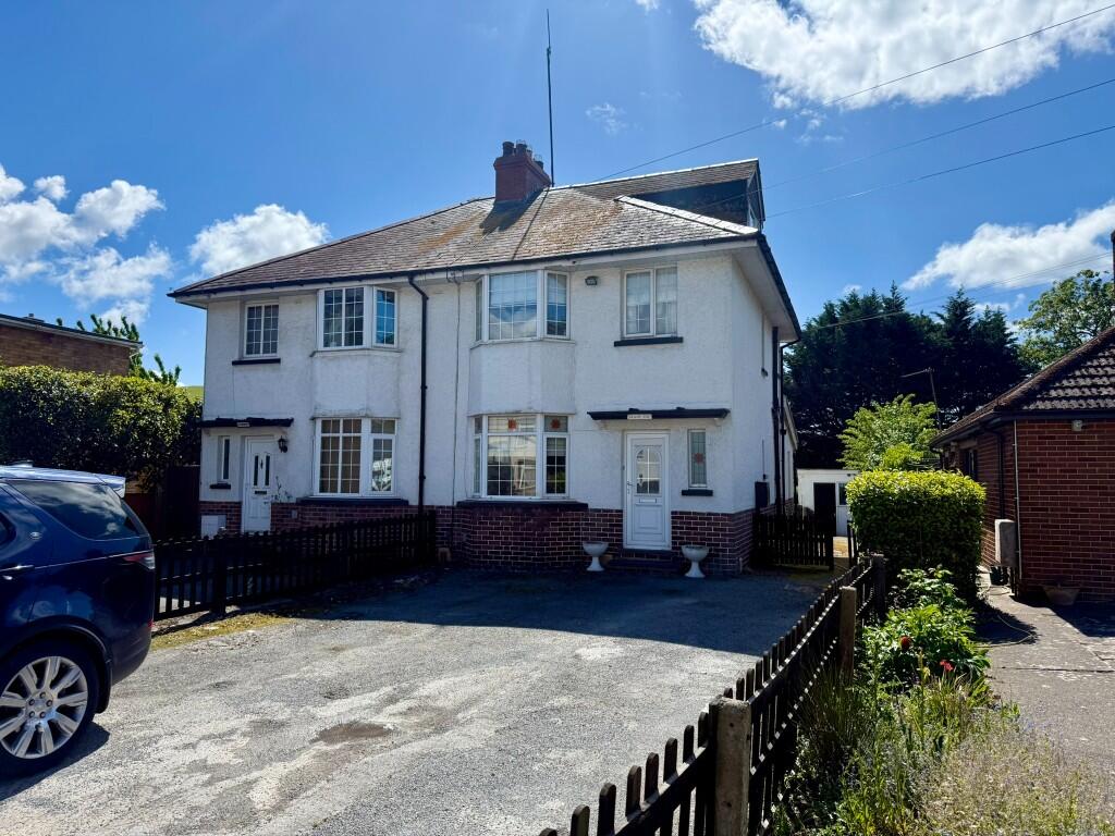 Main image of property: Pwllhobi, Llanbadarn Fawr, SY23
