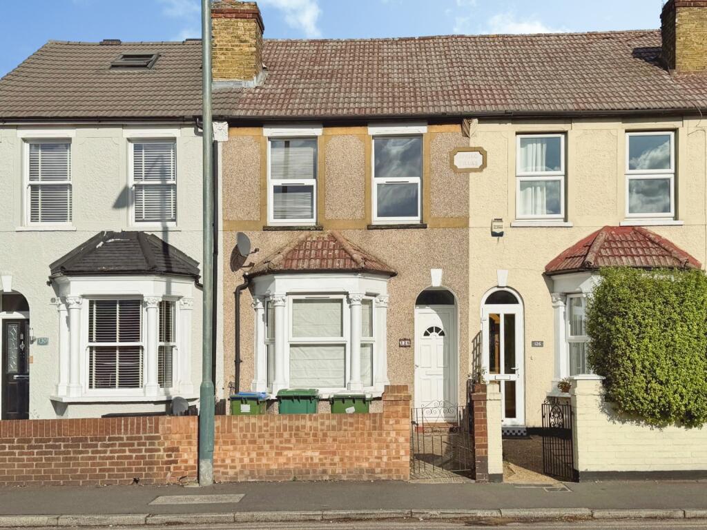 3-bed terraced on Long Lane, Bexleyheath, DA7, £425,000