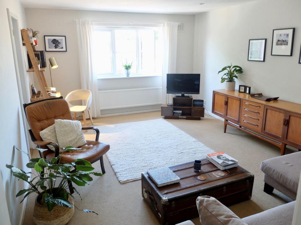 Main image of property: St. Gerards Close, London, SW4 9DU