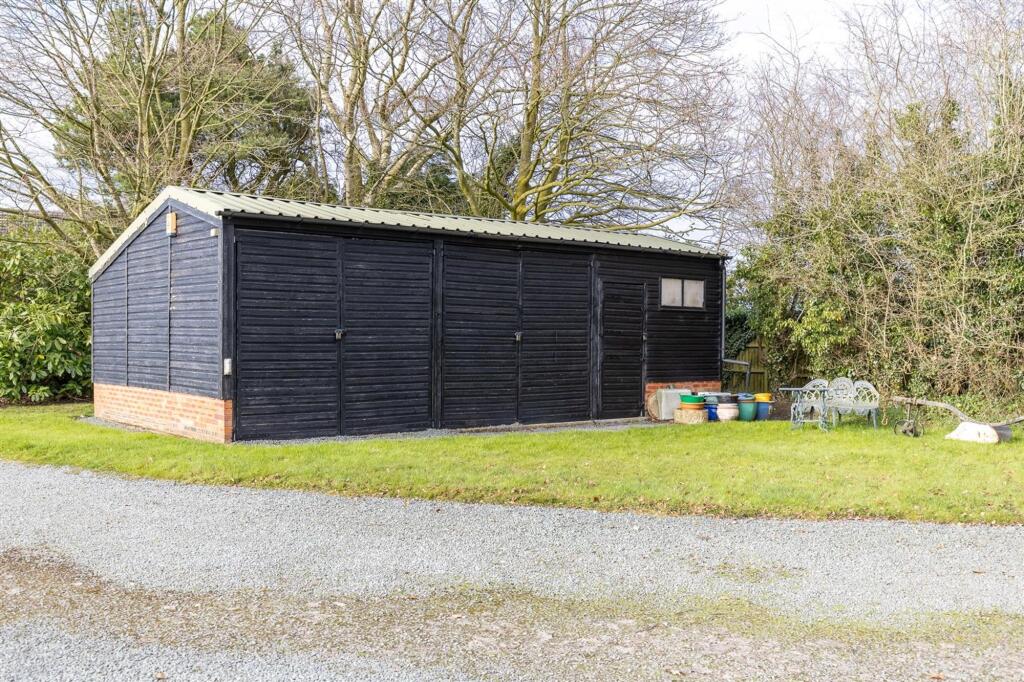 House in Whitchurch, Marbury and District - View 5