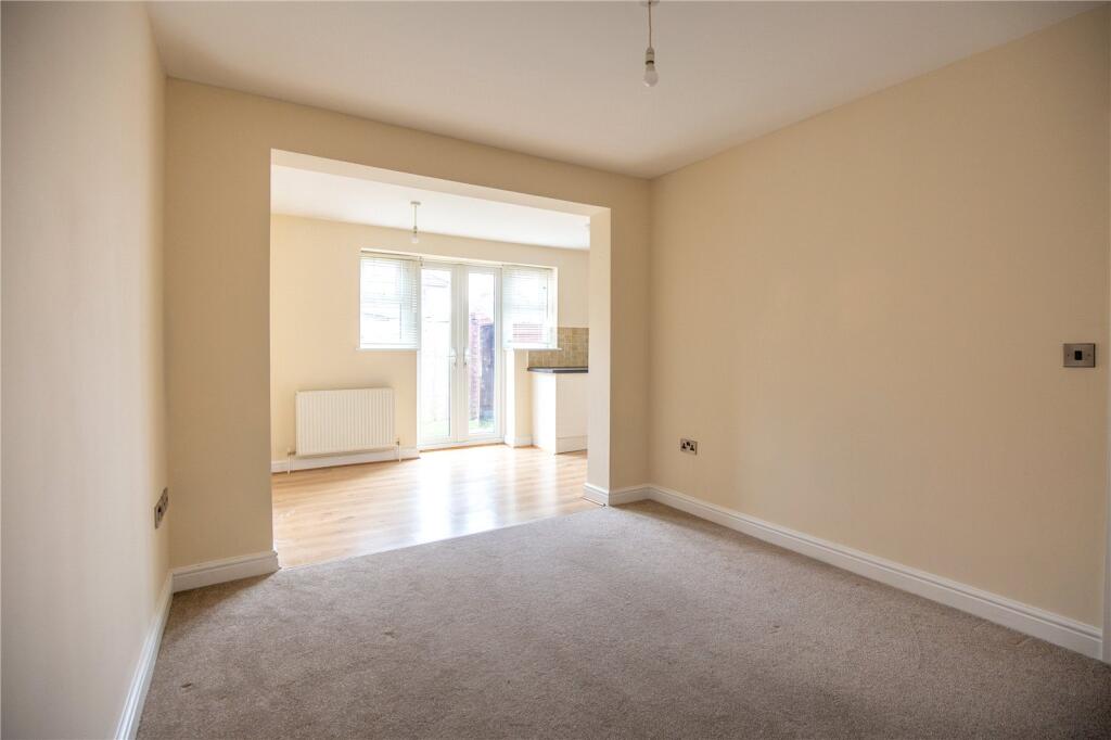 Apartment in Bristol - View 5