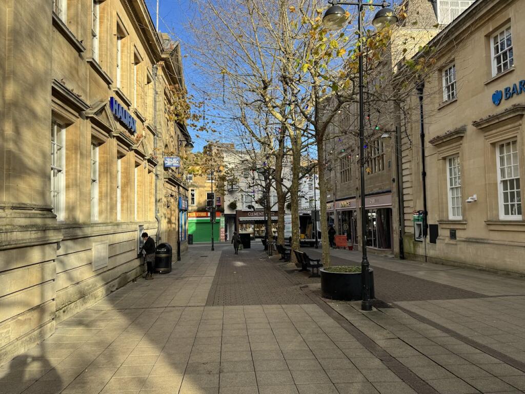 Additional image 4 of Halifax, King George Street, Yeovil, BA20 1PT