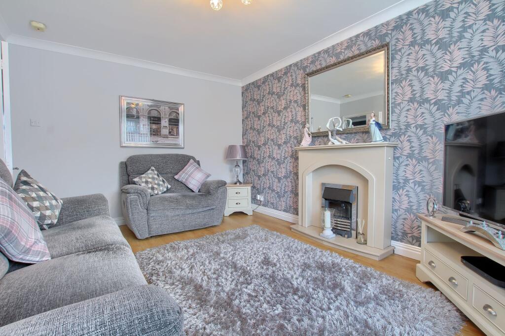 Carlton Drive, Thornaby, TS17 photo 3