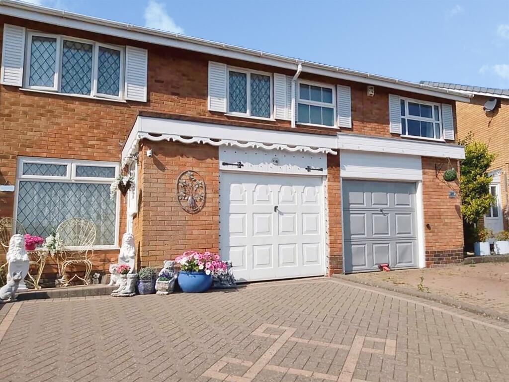 Main image of property: Blackford Close, HALESOWEN
