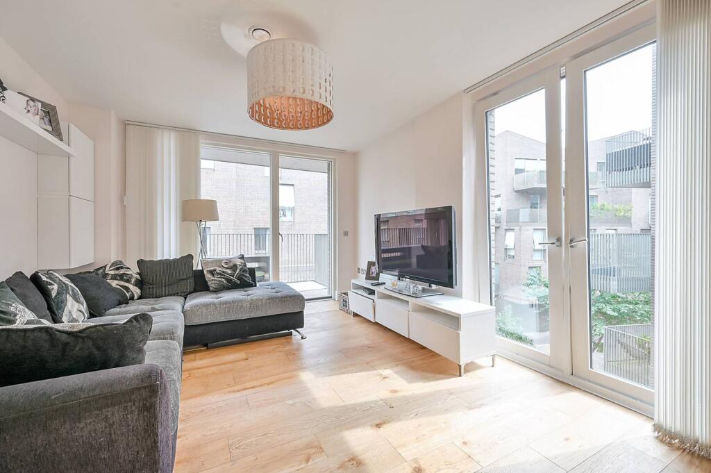 Main image of property: Durham Wharf Drive, Brentford, TW8