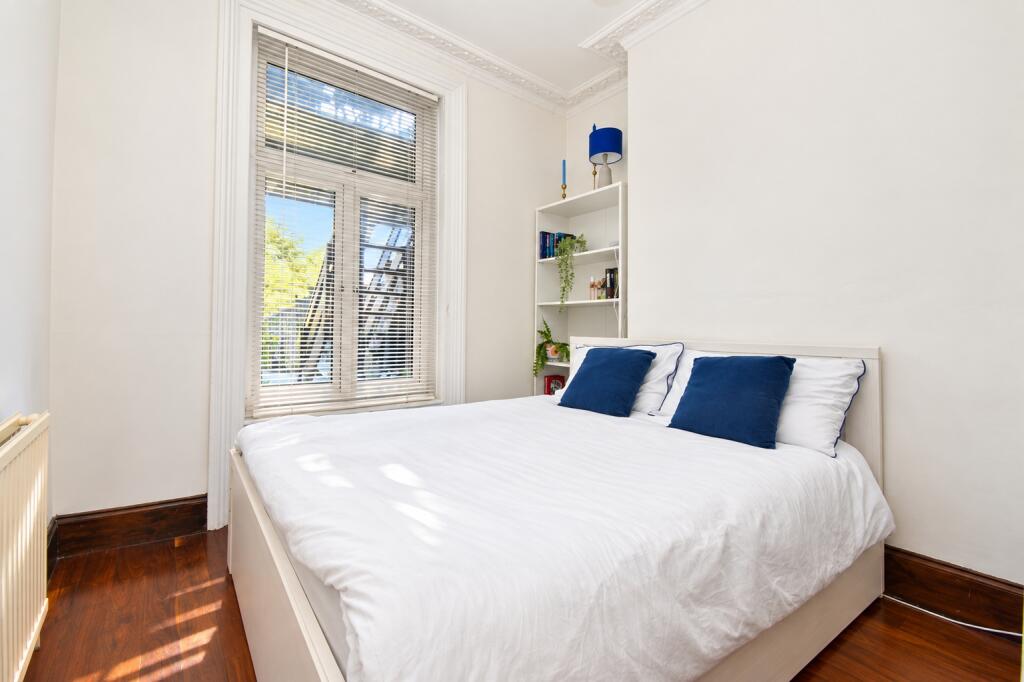 Apartment in London, Glyndon, Shooters Hill - View 3