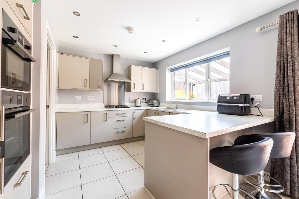 Casterton Road, Melton Mowbray, Leicestershire photo 3
