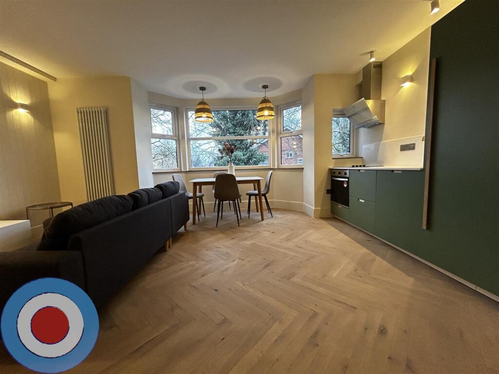 Apartment in Manchester - View 5