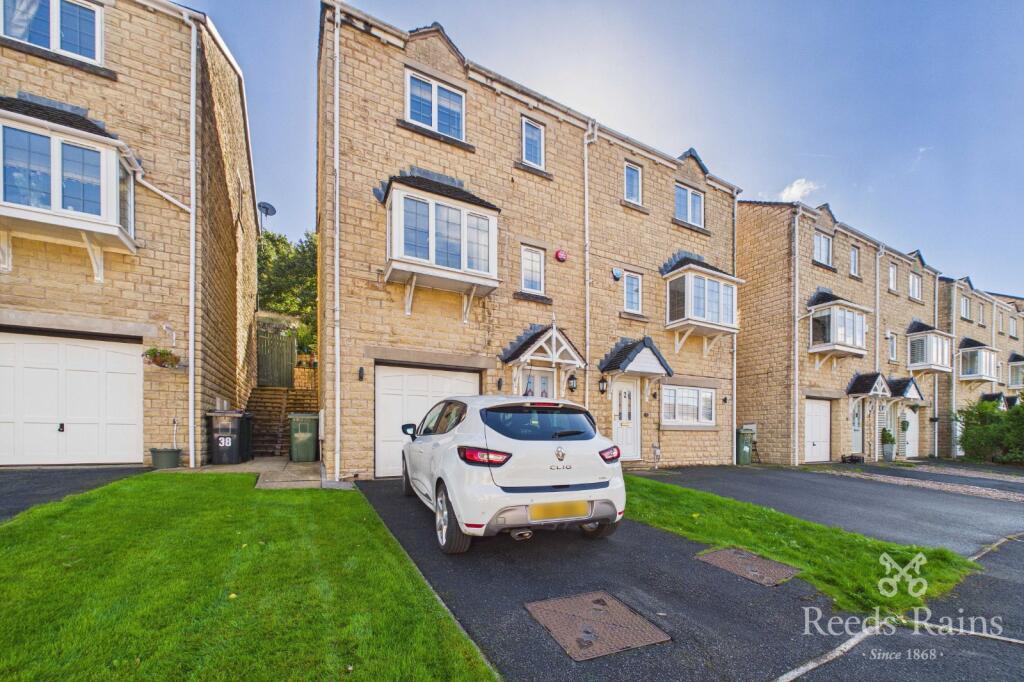 Main image of property: Banks Road, Linthwaite, Huddersfield, West Yorkshire, HD7