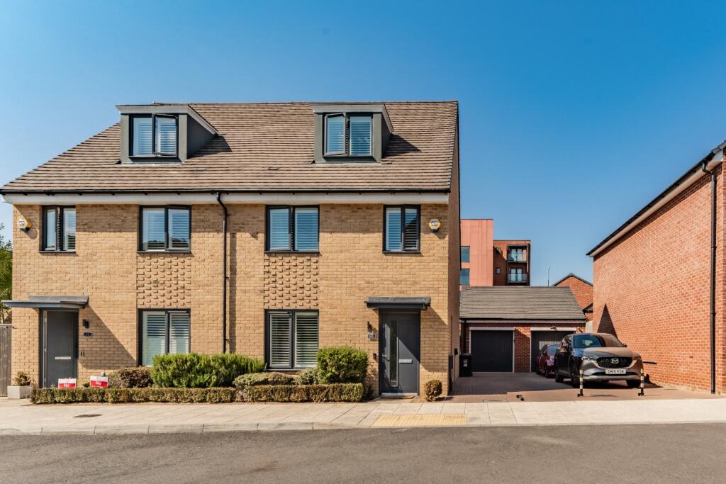 Main image of property: Flint Rise, Ebbsfleet, DA10 1DJ