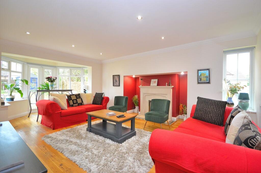 House in Northampton, West Northamptonshire - View 3