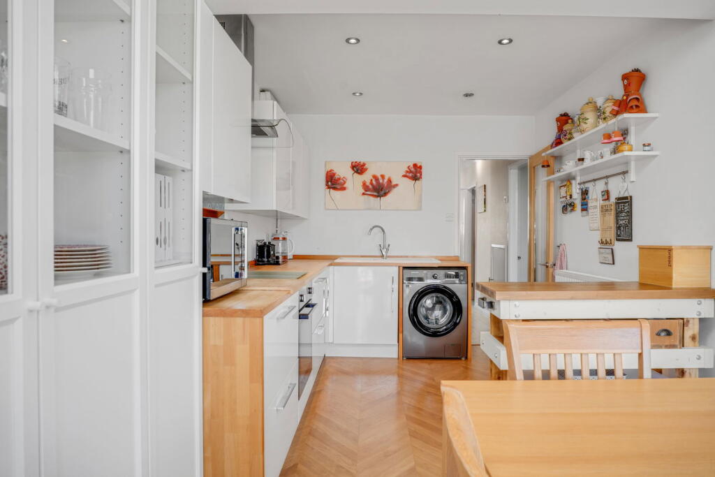 House in Rugby, Barby - View 5