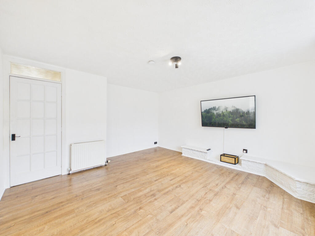 House in Kilmarnock - View 4