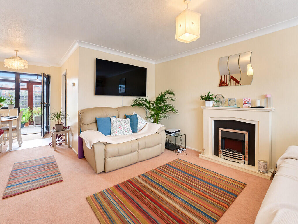House in Ipswich - View 4