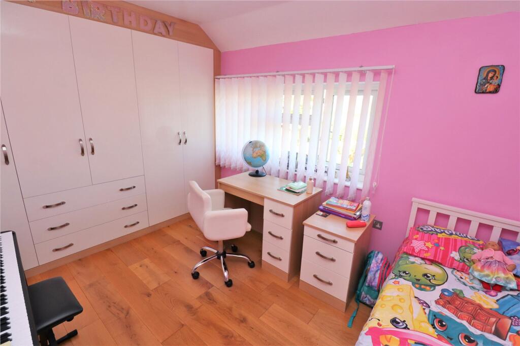 House in New Forest, Old Milton, New Milton - View 5
