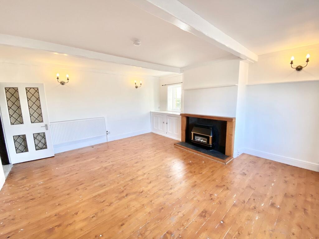House in Huddersfield, Little Lepton, Kirkburton - View 3